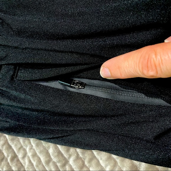 Womens active athletic drawstring shorts- NEW W/O tags - Picture 2 of 4